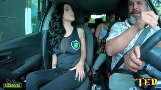 ���ธอ são paulo ล่อนจ้อนอยู่ในรถและอยากจะทำอย่างแรกของเธอหนังโป๊หนัง