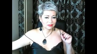 Tino mīharo Russian MILF t. tona cunt reka mercilessly i roto i te wera te whakaatu tūmataiti ...