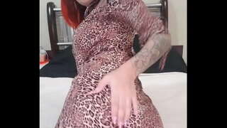 TATTOOED AKAANGUKA KWENYE MTANDAO